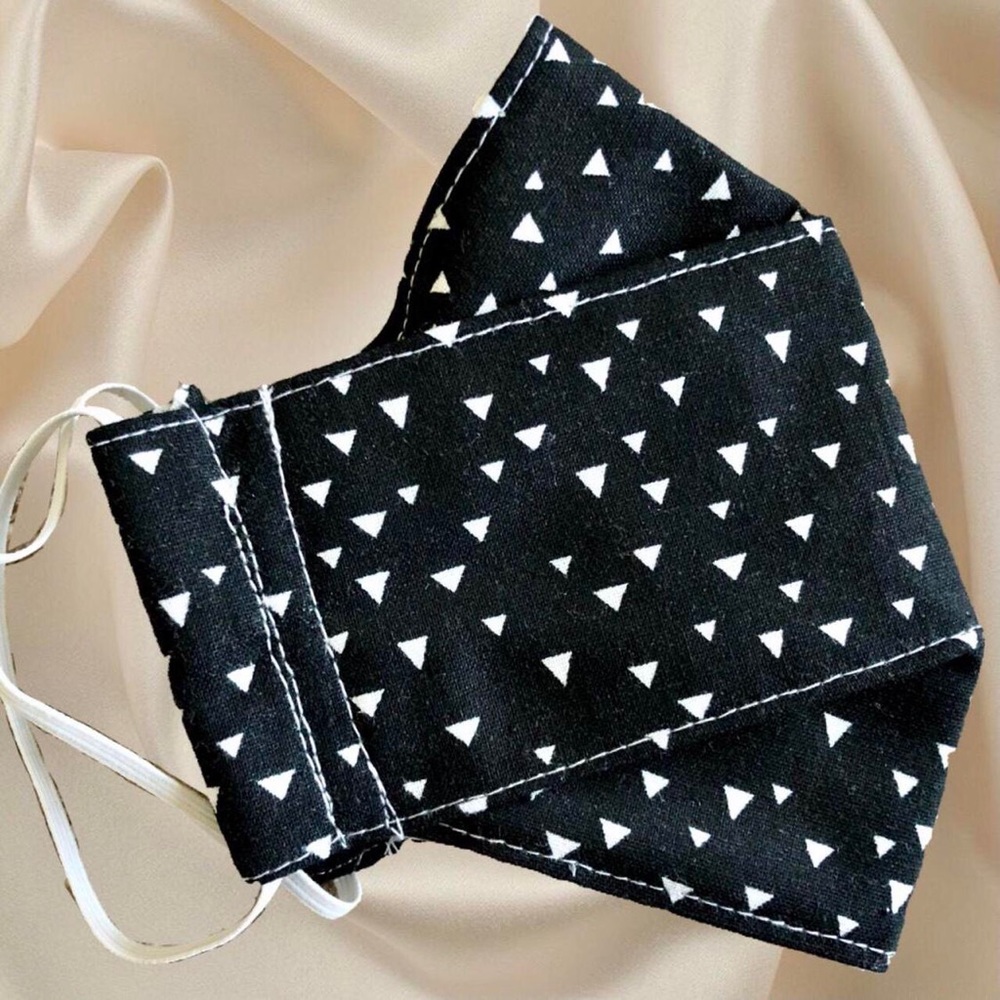BOGOFREE Geometric Triangle Face Mask